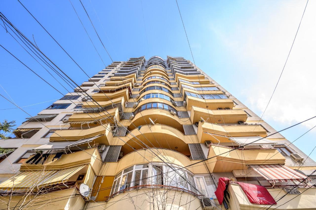 Miku Apartment-City Walk 1Bd Stylish Apartment 地拉那 外观 照片
